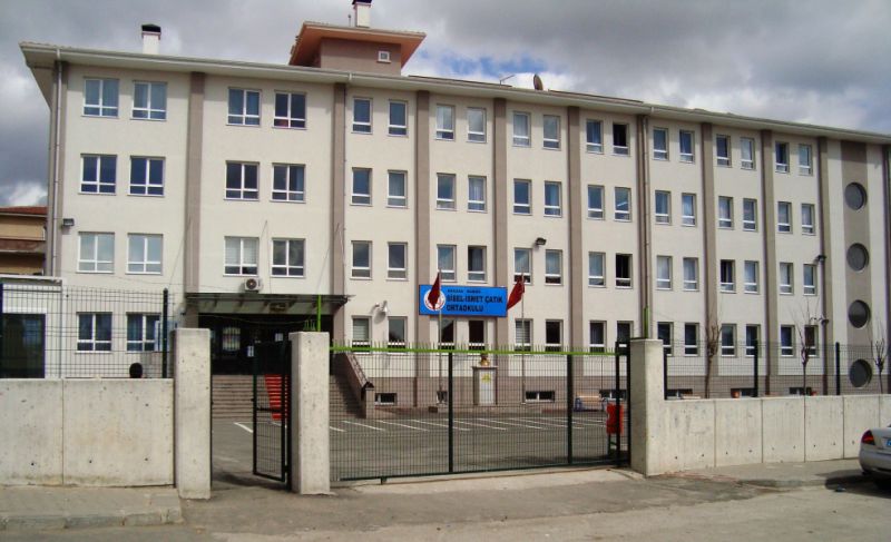 Sibel-İsmet Çatık Ortaokulu 