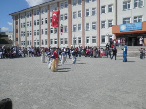 Turgut Özal İlkokulu 
