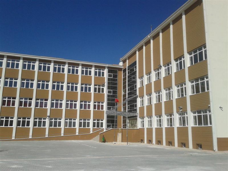 Cahit Zarifoğlu İmam Hatip Ortaokulu 