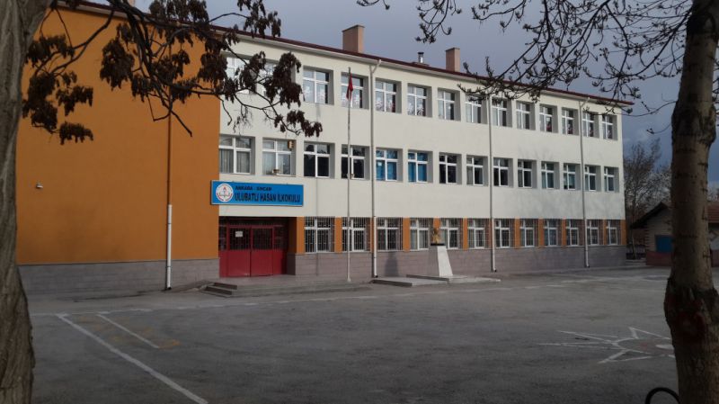 Ulubatlı Hasan İlkokulu 