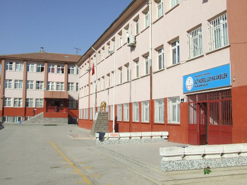 Altınordu Layika Akbilek İlkokulu 