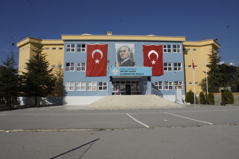 Necmi Şahin İlkokulu 