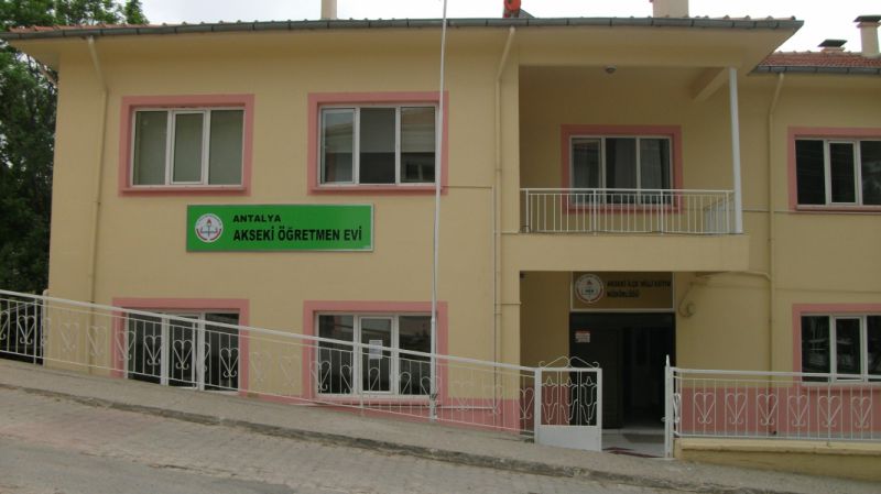Akseki Öğretmenevi 