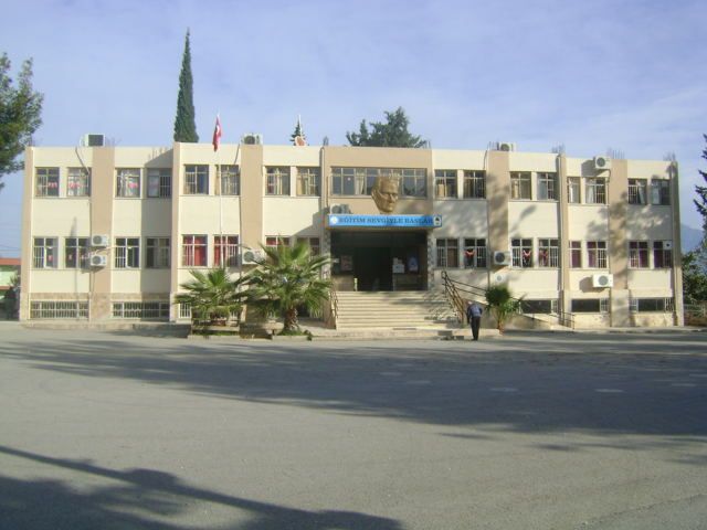 Alaylı Ortaokulu 