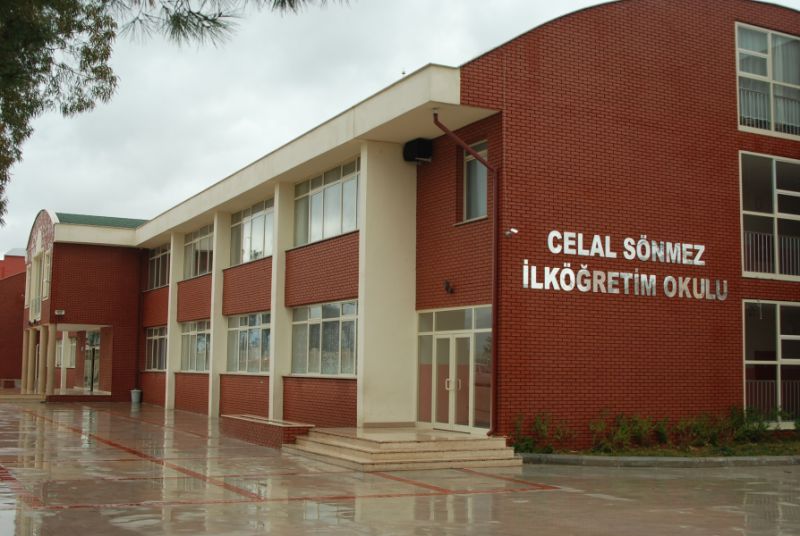 Celal Sönmez Ortaokulu 