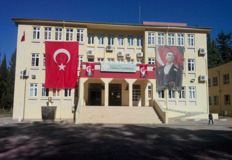 Topallı İlkokulu 