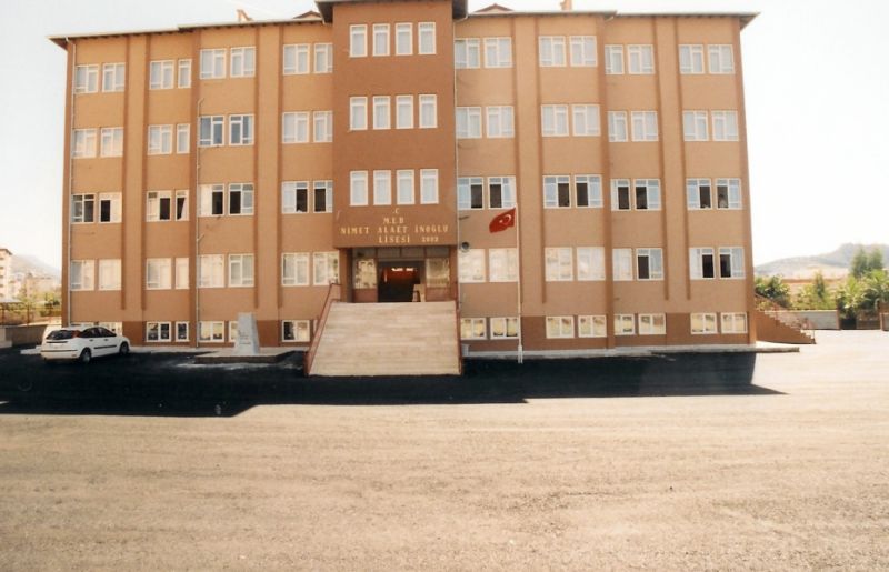 Nimet Alaettinoğlu Anadolu Lisesi 