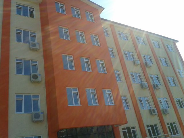 Eczaci Güzin-Velittin Bekrioğlu Mesleki Ve Teknik Anadolu Lisesi 