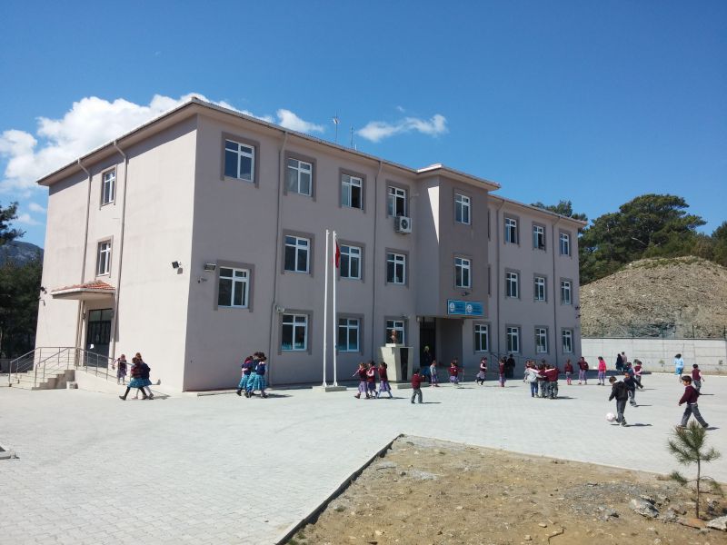 Dimçayi İlkokulu 