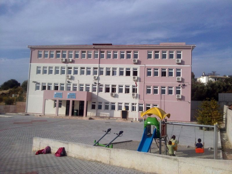 Türkler Yanıklar İlkokulu 