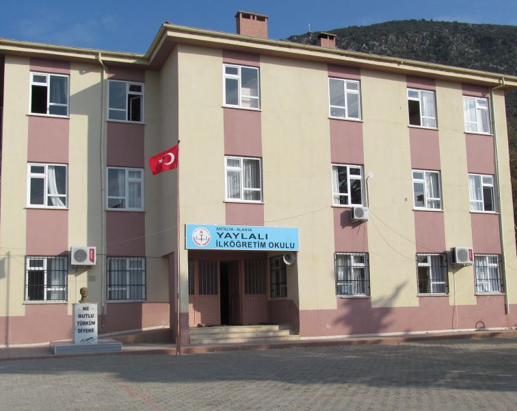 Yaylalı İlkokulu 