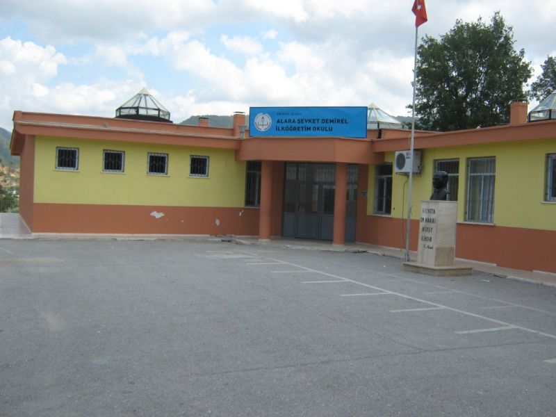 Alara Şevket Demirel İlkokulu 
