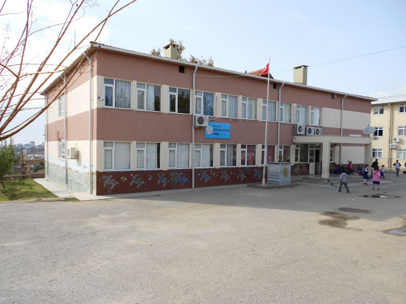 Ayşen-Cengiz Urfalıoğlu İlkokulu 