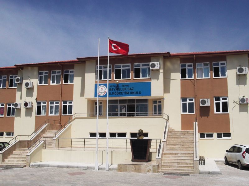 Beymelek Saz Ortaokulu 