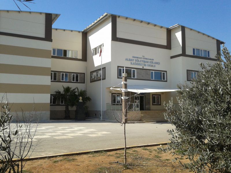 Albay Süleyman Külahçı Ortaokulu 