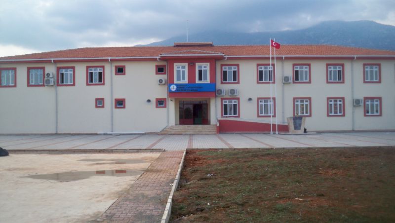 Nursel-Ayhan Kadam Ortaokulu 