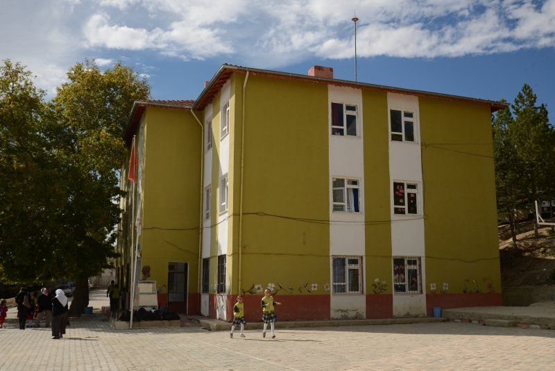 Akçay İlkokulu 