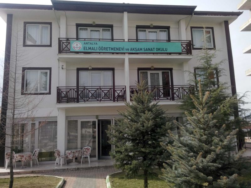 Elmali Öğretmenevi Ve Akşam Sanat Okulu 