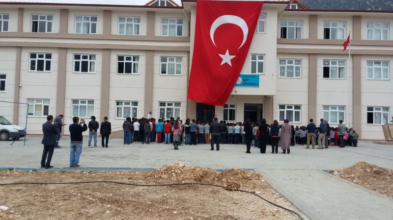 Arif İlkokulu 