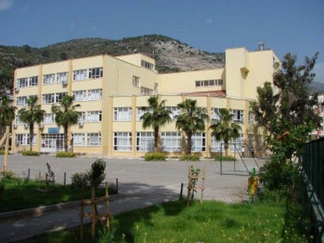Canan-Yavuz Gürkan Kız Teknik Ve Meslek Lisesi 
