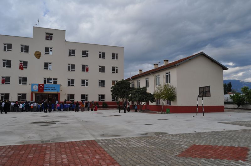 Hasyurt Yarbaşı İlkokulu 