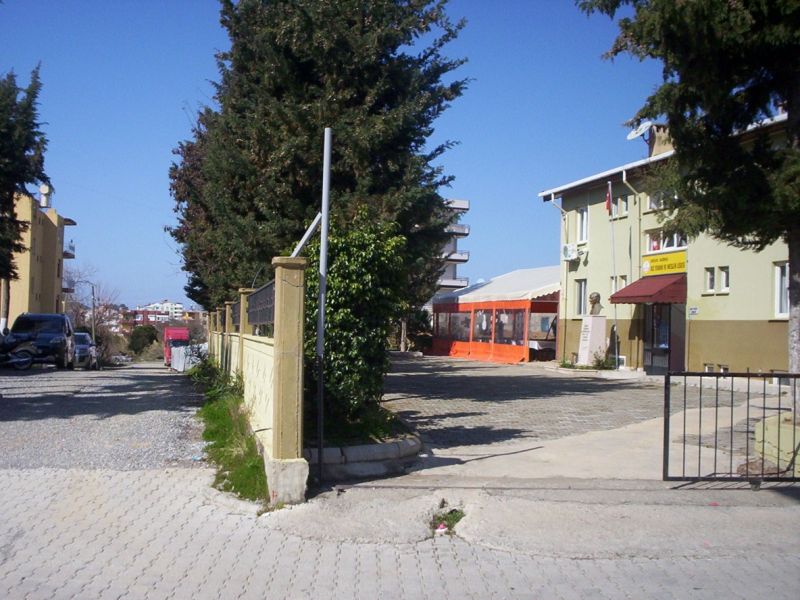 Gazipaşa Kız Teknik Ve Meslek Lisesi 