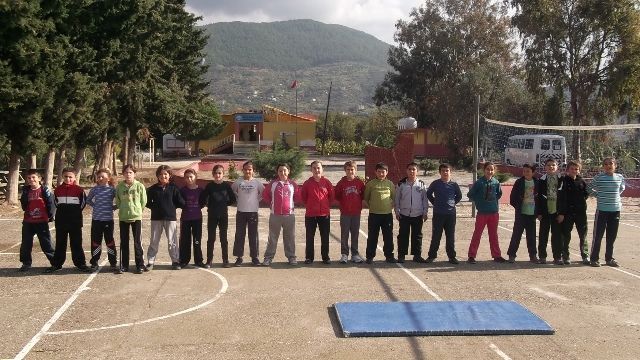 Yakacık Mehmet Oğuz Galadran İlkokulu 