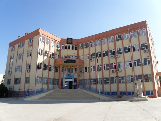 Av. Kemal Akça Ortaokulu 