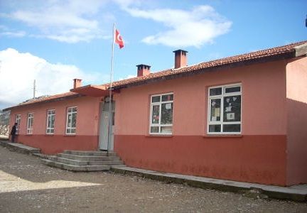 Başlar İlkokulu 