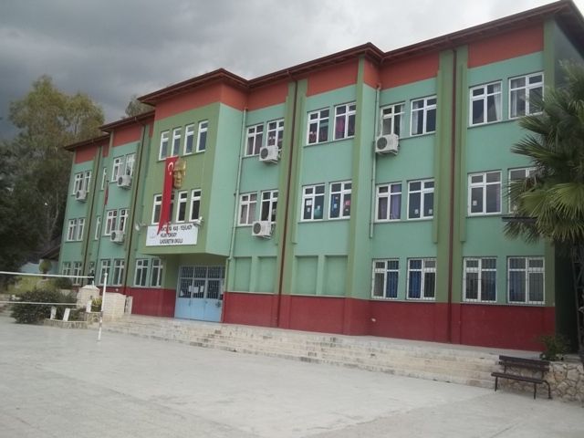Yeşilköy Hilmi Toksoy İlkokulu 