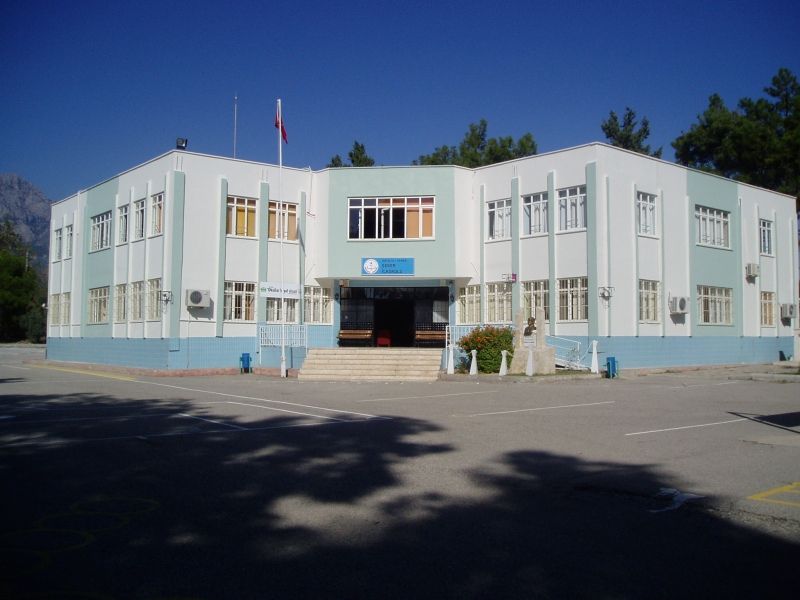 Şeker İlkokulu 