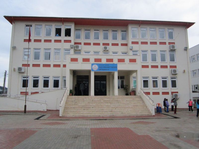 Hacı Mehmet Saygın Ortaokulu 