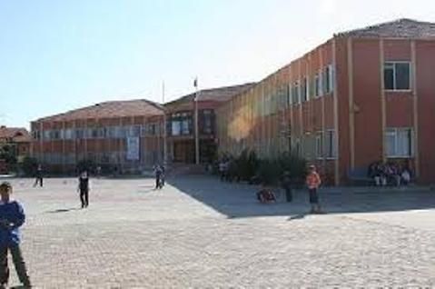 Tekirova Halit Narin İlkokulu 