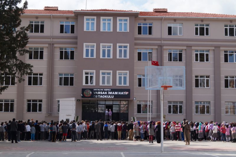 Varsak İmam Hatip Ortaokulu 