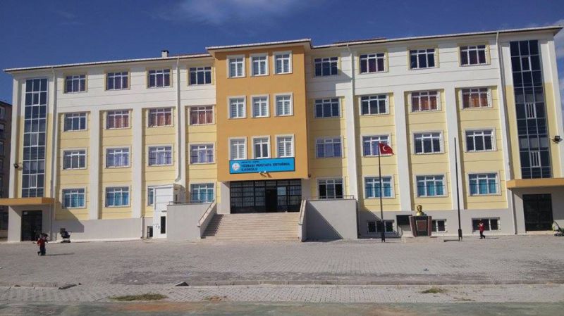 Yüzbaşı Mustafa Ertuğrul İlkokulu 