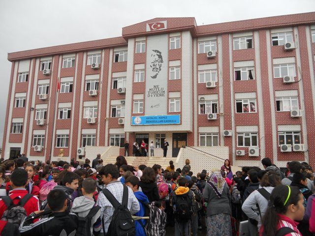 İrenoğulları İlkokulu 