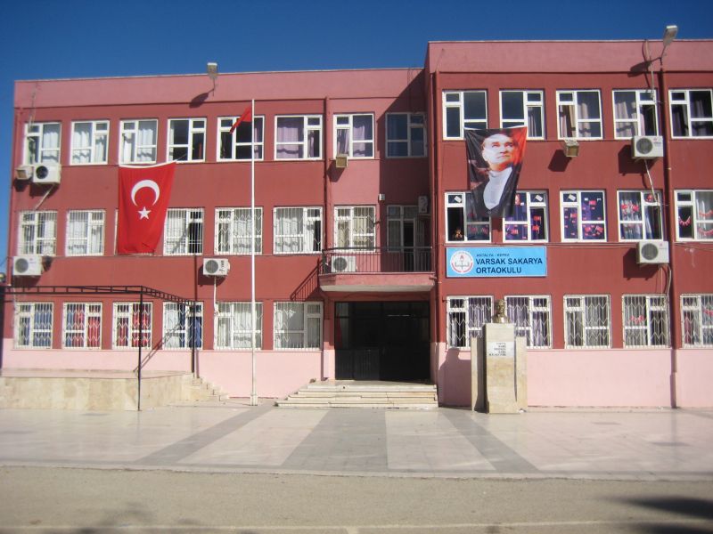 Varsak Sakarya Ortaokulu 