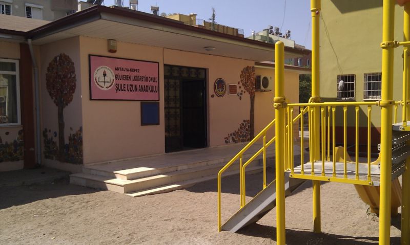 Gülveren İlkokulu 