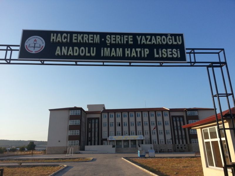 Haci Ekrem-Şerife Yazaroğlu Anadolu İmam Hatip Lisesi 