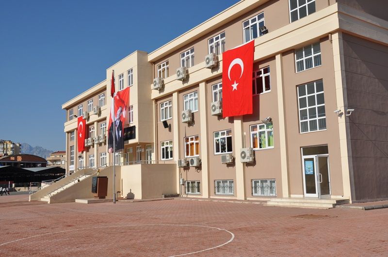 Abdurrahman-Neriman Bileydi Ortaokulu 