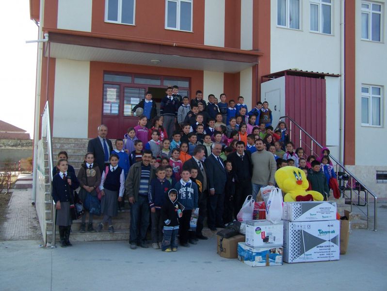 Küçükköy Şehit Adem Yörük İlkokulu 