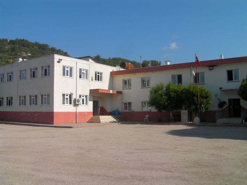 Sarıcasu Darıyemezler Ortaokulu 