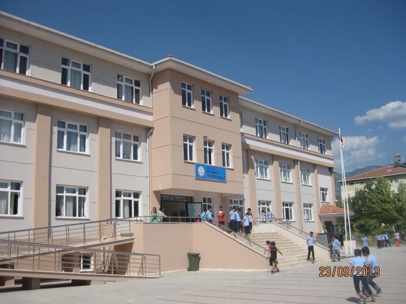 Ziya Gökalp Yatılı Bölge Ortaokulu 
