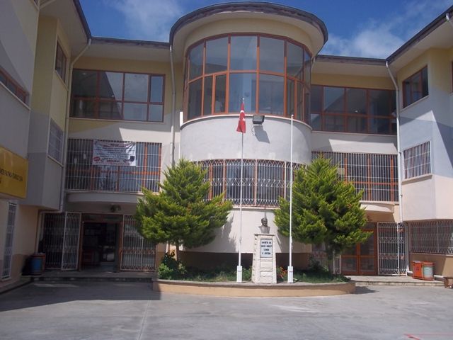 Manavgat Kemer Fatma Turgut Şen Anadolu Lisesi 