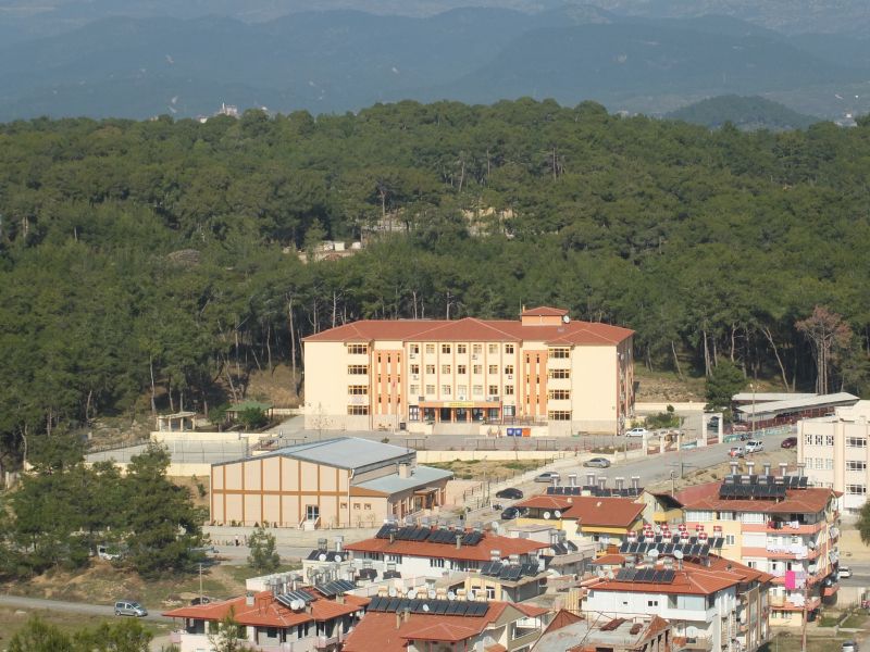 Şelale Anadolu Lisesi 