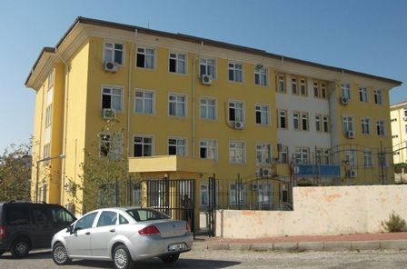 İstanbul Menkul Kıymetler Borsası Ortaokulu 