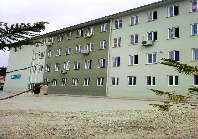 Çardak Şehit Piyade Uzman Çavuş Mustafa Uysal Ortaokulu 