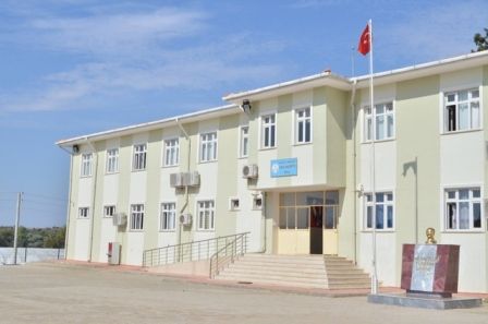 Çakış İlkokulu 