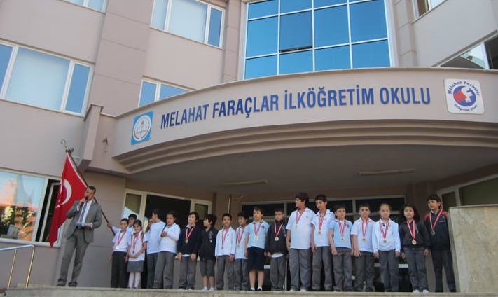 Melahat Faraçlar İlkokulu 