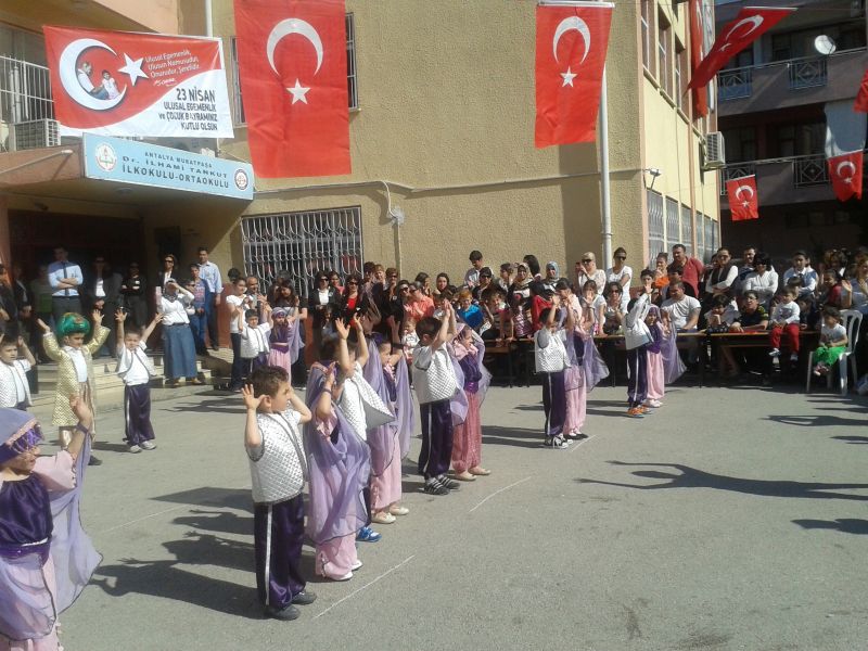 Dr.ilhami Tankut İlkokulu 